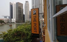 Beat. Capsule Hostel @ Boat Quay Singapore 2*